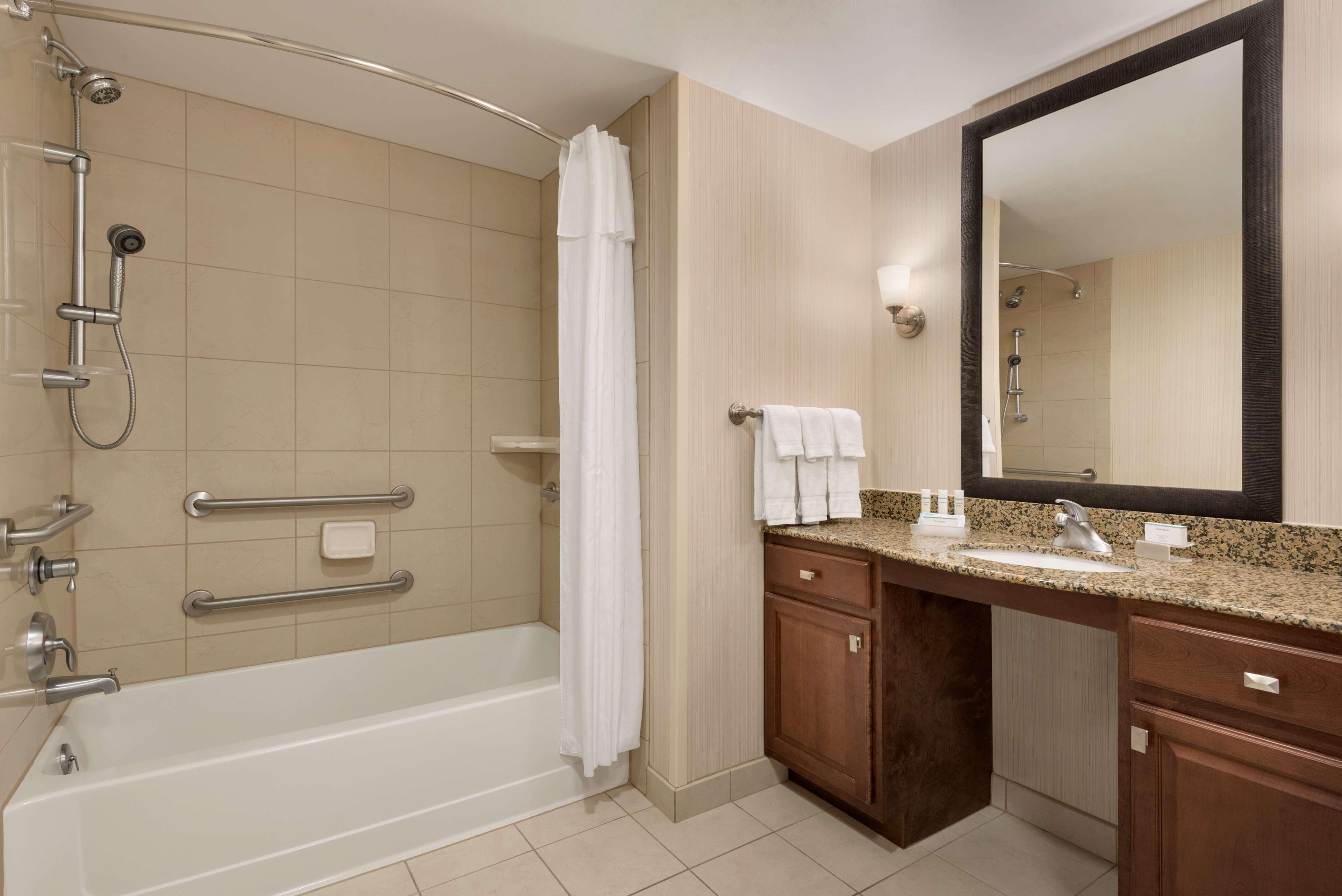 Homewood Suites By Hilton Madison West Esterno foto